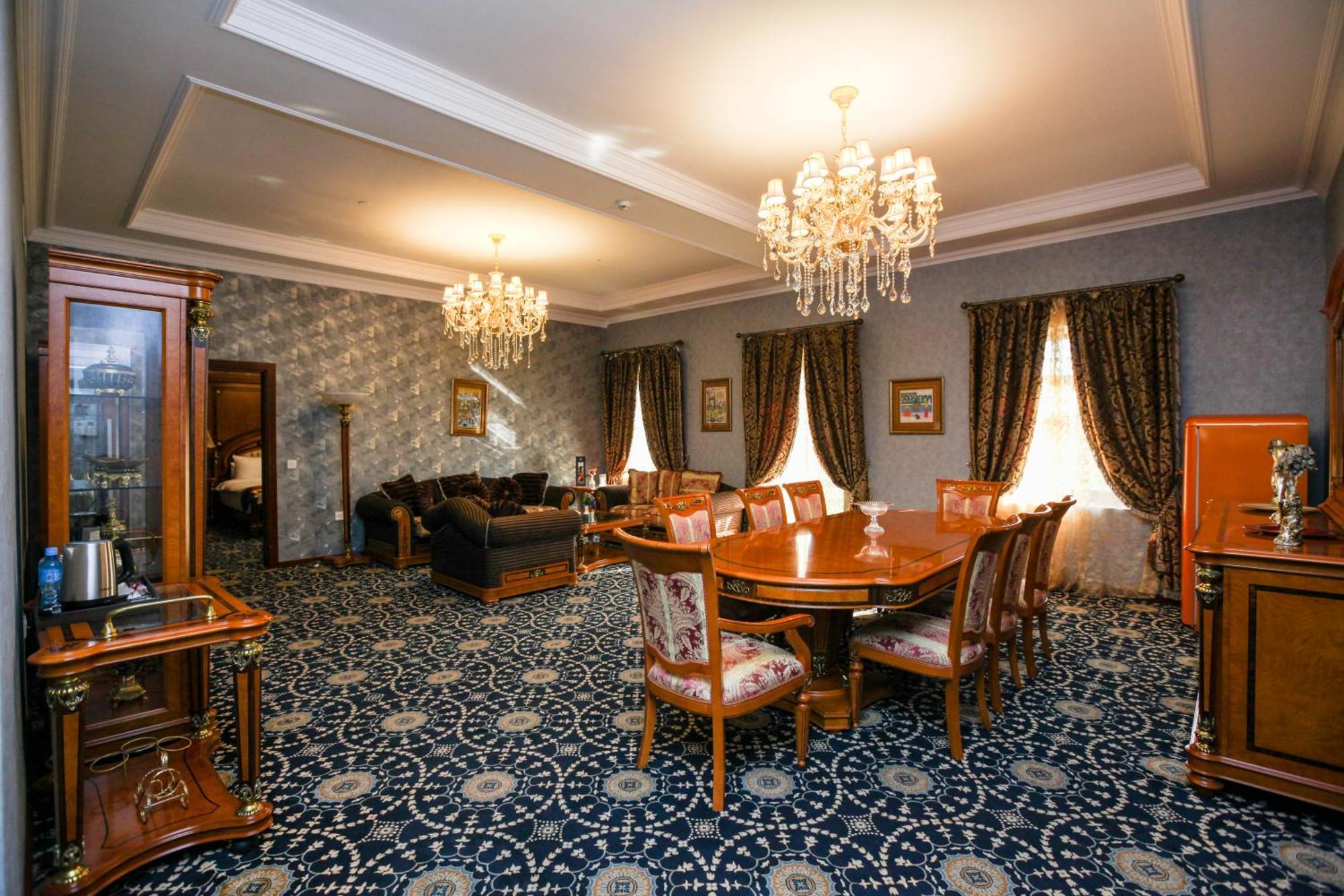 Shah Palace Luxury Museum Hotel Baku Extérieur photo
