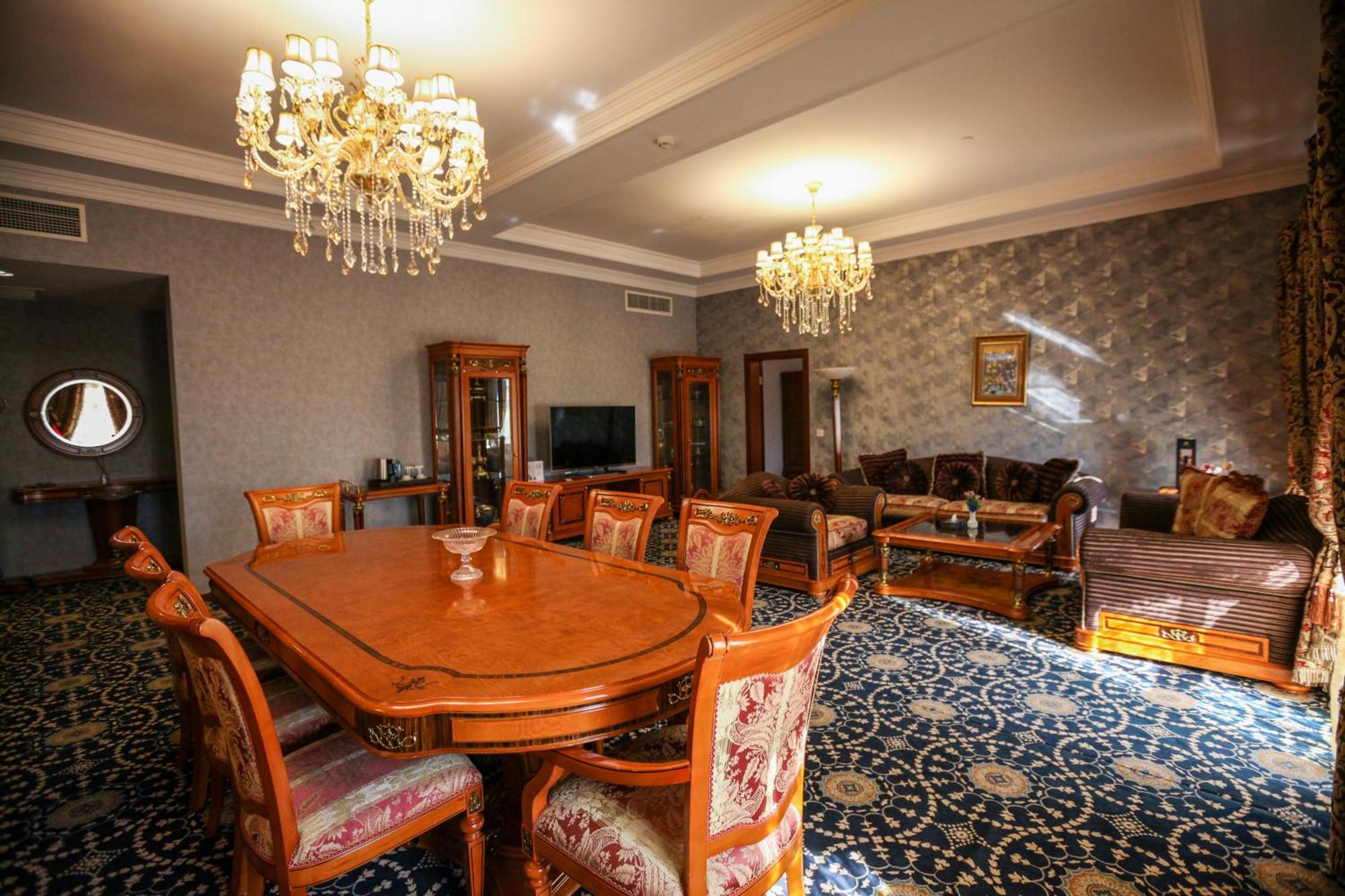 Shah Palace Luxury Museum Hotel Baku Extérieur photo