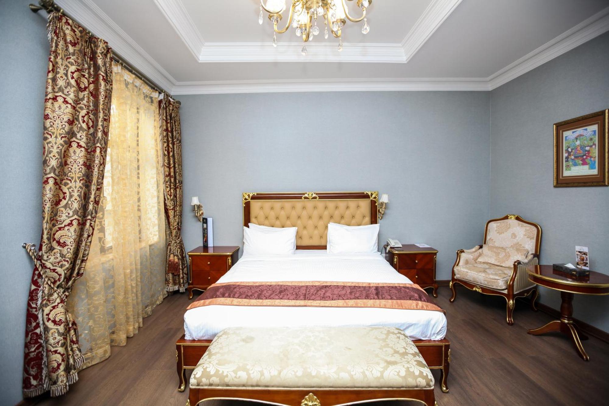 Shah Palace Luxury Museum Hotel Baku Extérieur photo
